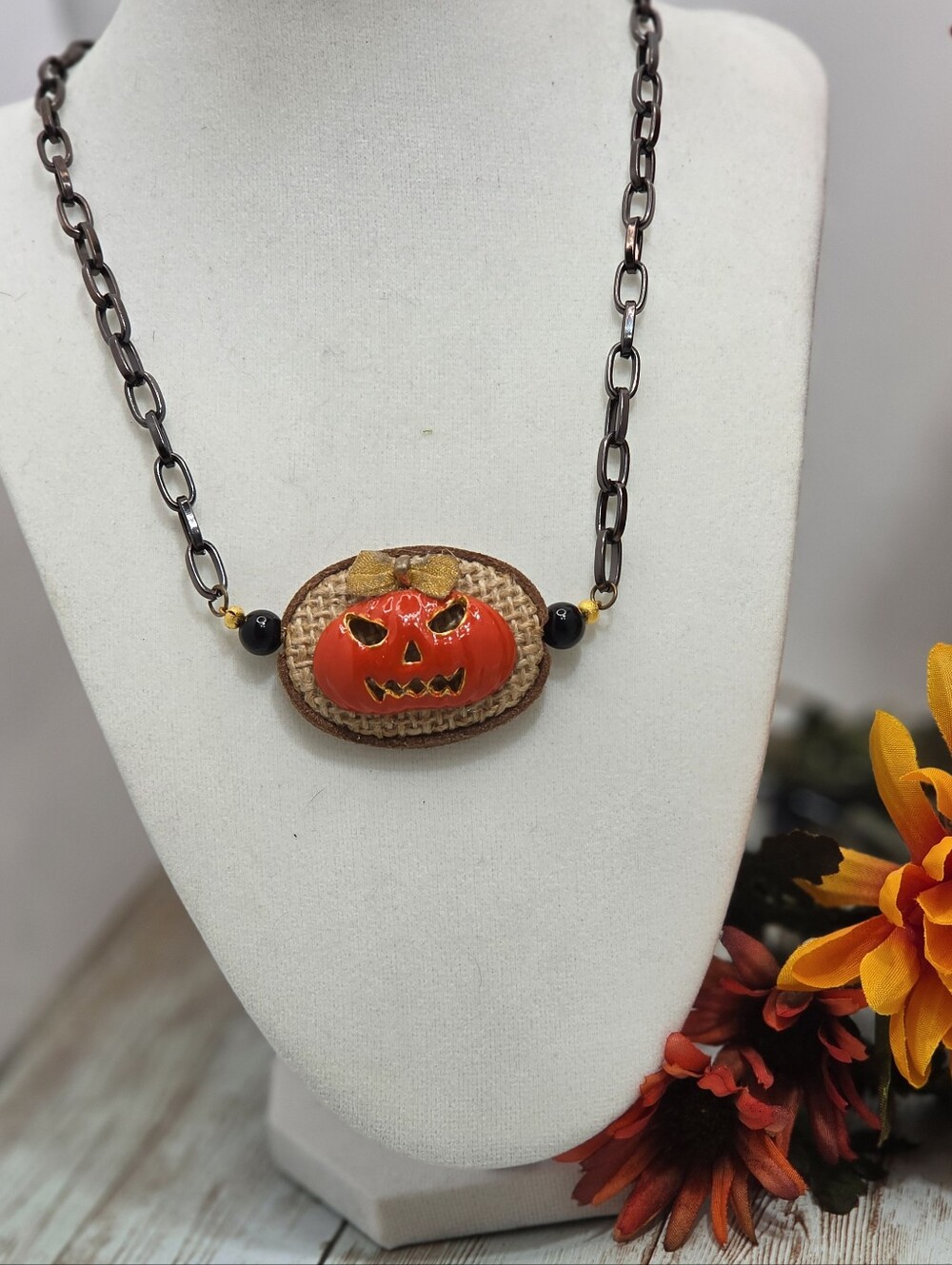 🎃 Handmade Jack-O’-Lantern Necklace | Spooky Halloween Statement Chain 🎃